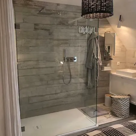 L'oisette גהיסלנגהיין