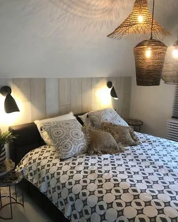 L'oisette בית הארחה