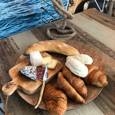 L'oisette בית הארחה